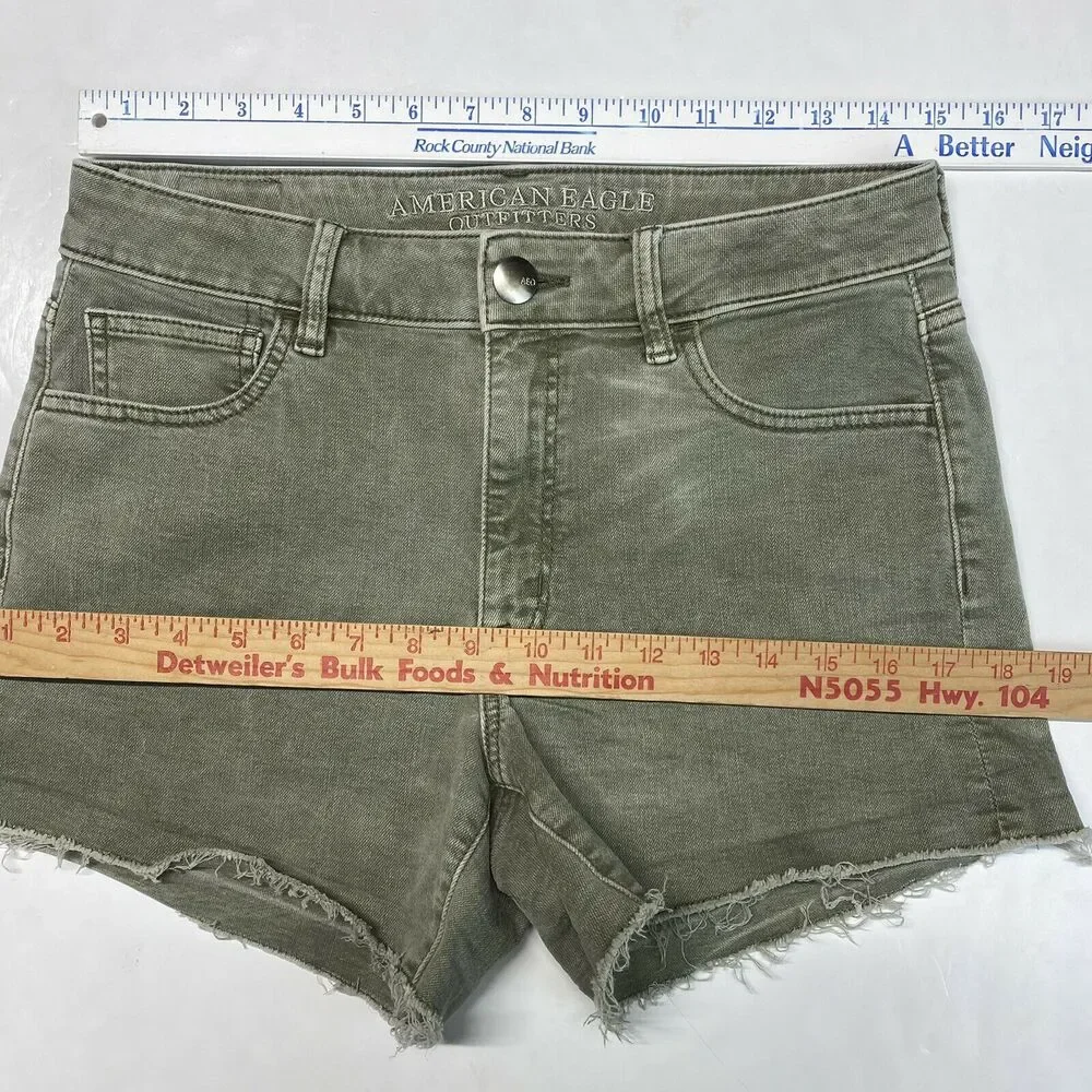 American Eagle Shorts Hi-Rise Shortie Sz 8 Super Super Stretch Green Denim Fray